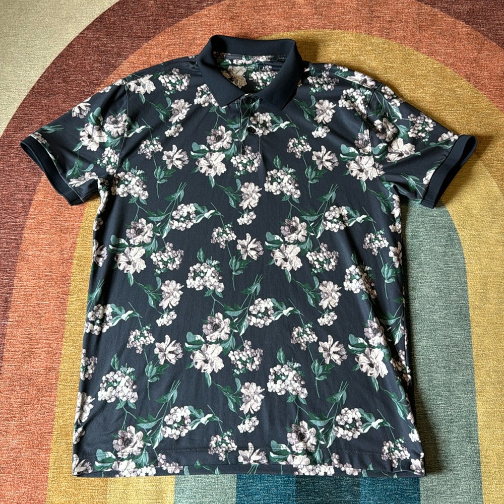 A&F Soft Air Knit Polo, size S, navy floral pattern.
